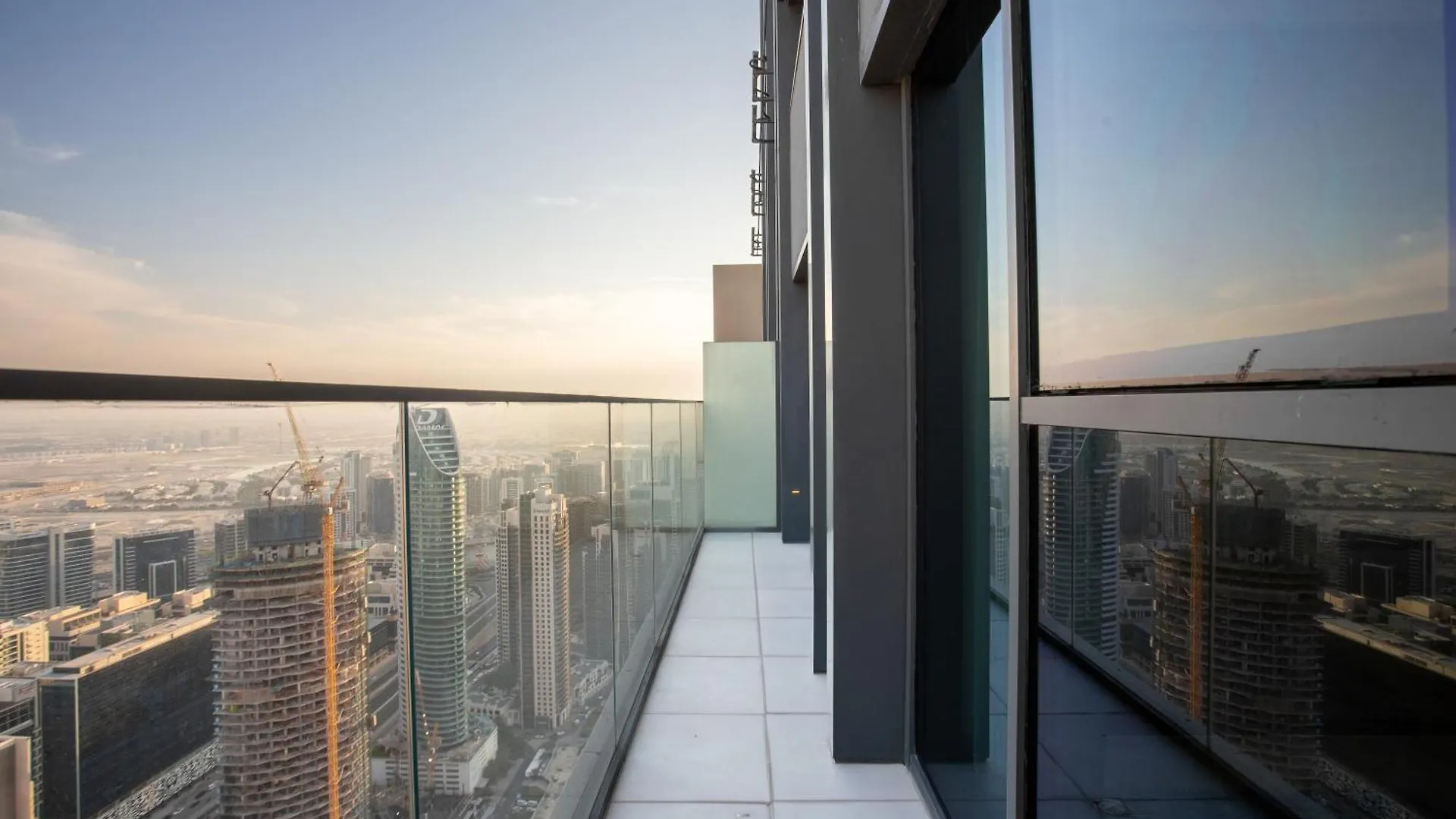 Appartamento Prime Downtown Location 2Br Apt Burj Royale Dubai